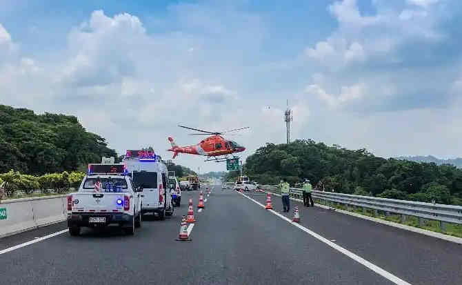 肥东高速公路汽车救援案例